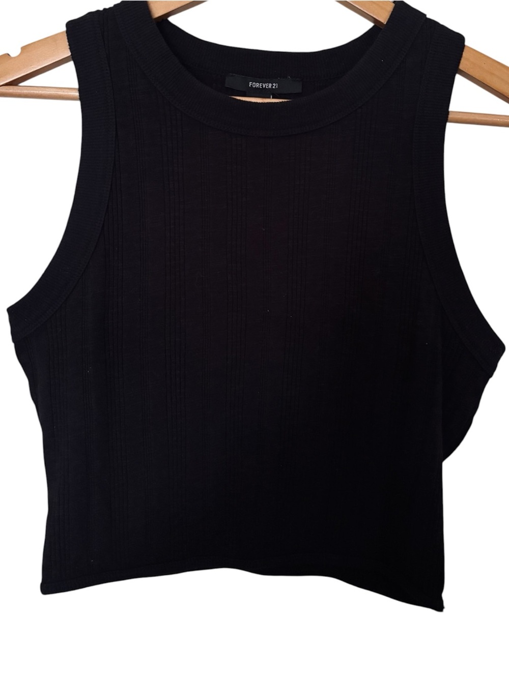 💥 Forever 21 Black Ribbed Knit Cropped Tank